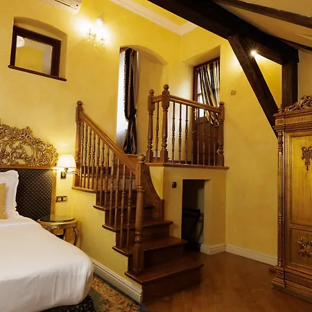 Alchymist Grand Hotel And Spa-2