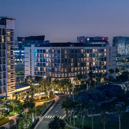 Yas Plaza Circuit By Ihg-3