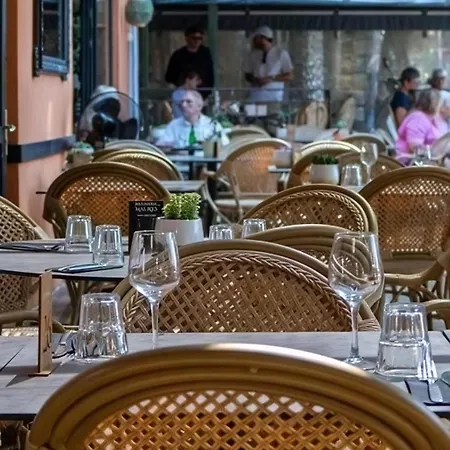 Hostellerie Du Cigalou-3