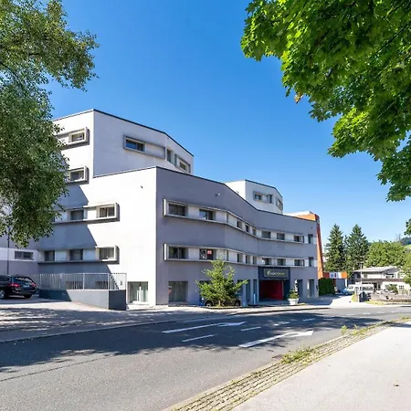 PLAZA Premium Salzburg-3