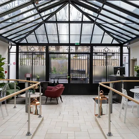 Hotel Jean Moët-2