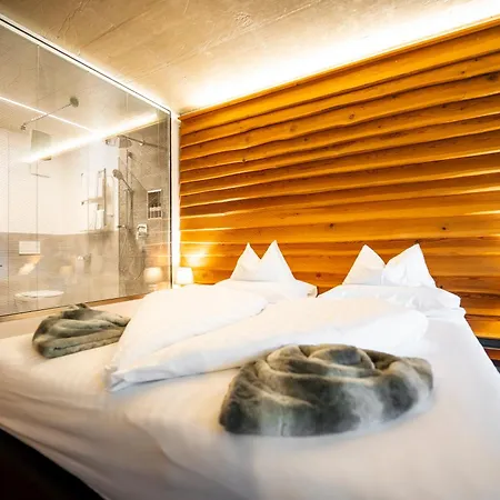 "Quality Hosts Arlberg" Hotel Lux Alpinae-3