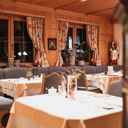 Aster Boutique Hotel & Chalets-3