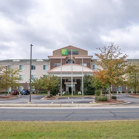 Holiday Inn Express Pembroke By Ihg-2