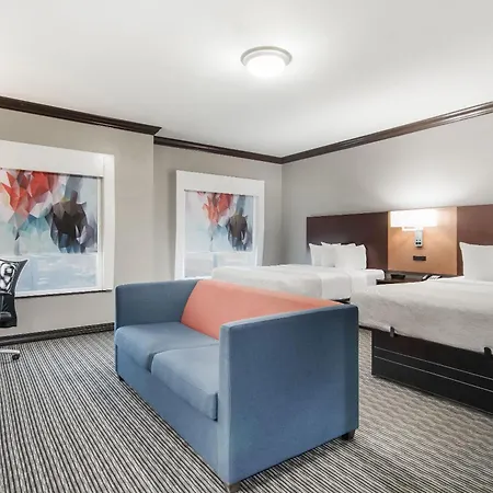 Hawthorn Suites By Wyndham Lubbock-3
