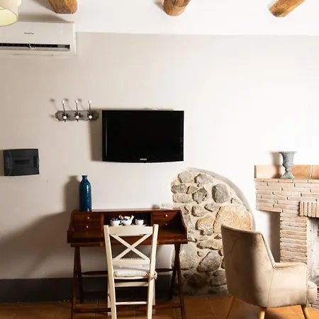 Hotel Borgo Vistalago-3
