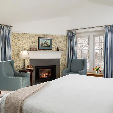 Chesterfield Inn-2