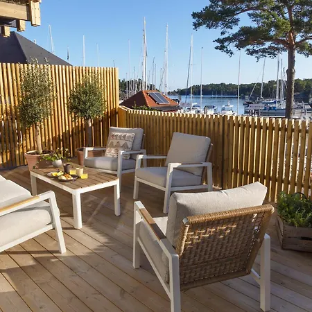 Sandhamn Seglarhotell-3