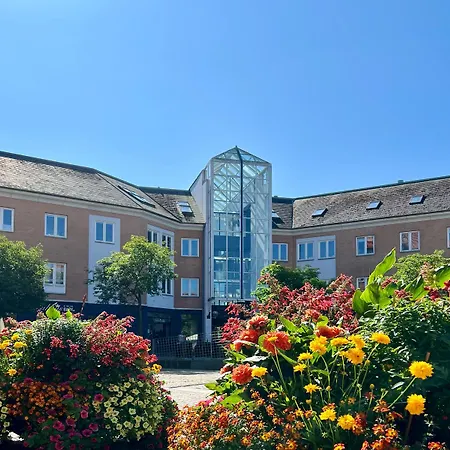 Mortens Kro Boutique Hotel-2