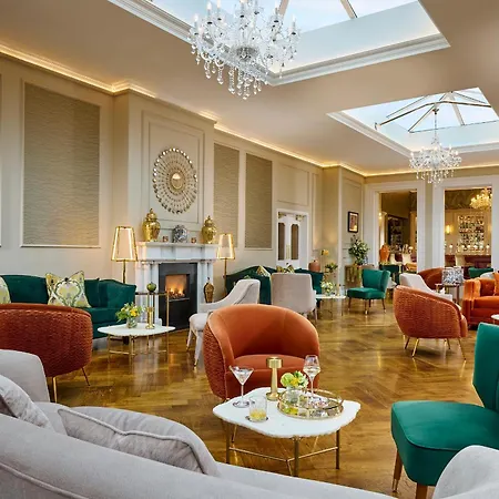 Cork'S Vienna Woods Hotel & Villas-3