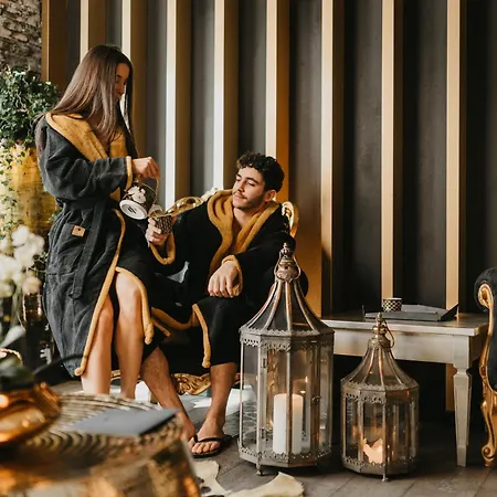 Alpin Garden Luxury Maison & Spa - Adults Retreat-3