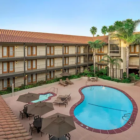 Embassy Suites By Hilton Lompoc Central Coast-3