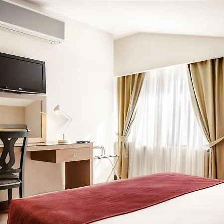 Cheya Besiktas Istanbul Bosphorus City Center Hotel & Suites-3