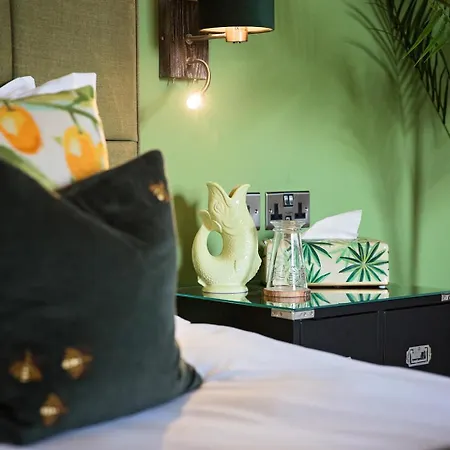No33 Thornham Boutique Suites-3