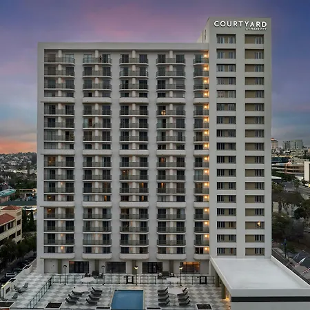 Courtyard By Marriott San Diego Downtown Little Italy-3