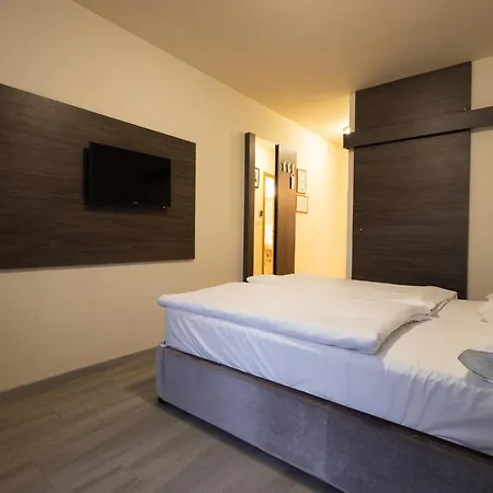 Hotel Evropa-2