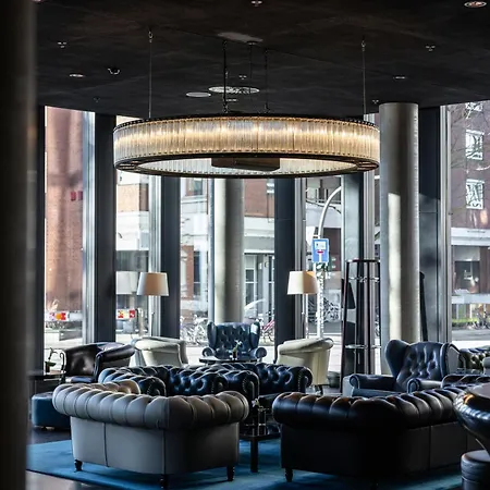 Empire Riverside Hotel-3