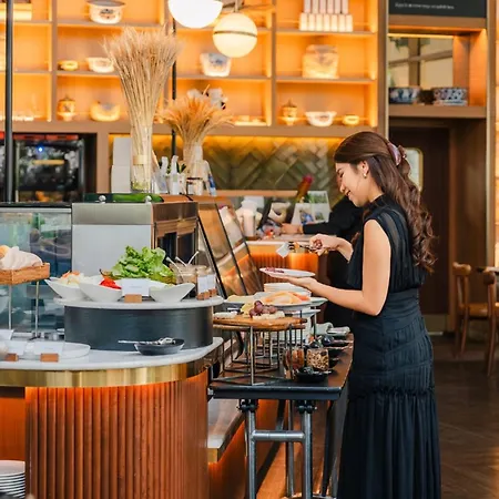 Dusit Suites Hotel Ratchadamri, Bangkok-3
