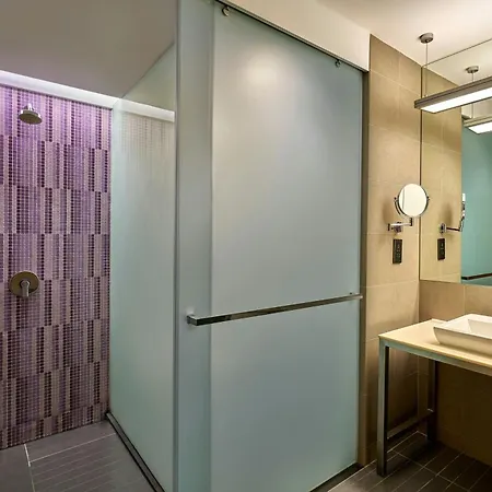 Aloft By Marriott Kuala Lumpur Sentral-2