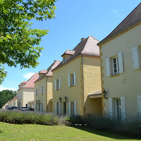 Chateau Les Merles Et Ses Villas-2