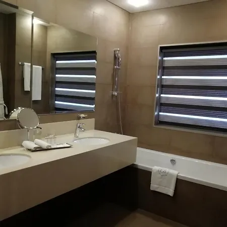 Cherry Blossom Boutique Hotel-3