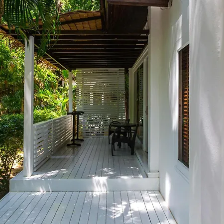 Zara Beach Resort Koh Samui-2