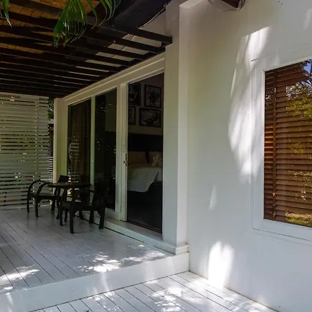 Zara Beach Resort Koh Samui-3