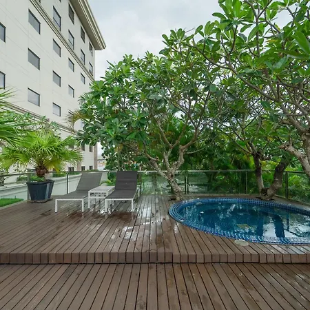 I Hotel Batam-3