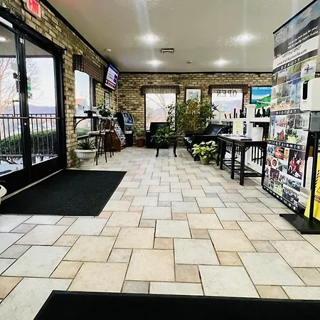 Travelodge By Wyndham Wytheville-3