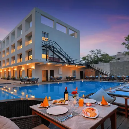The Retreat-2