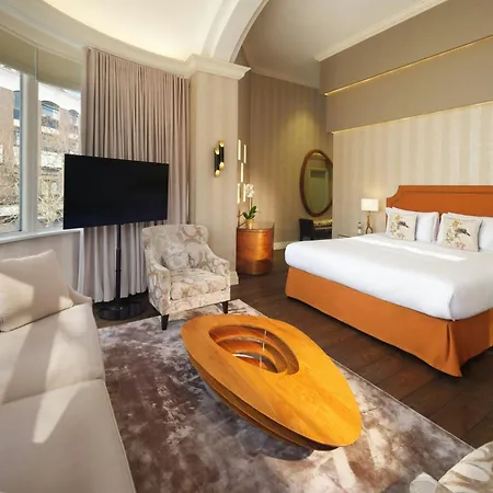 Hotel Xenia, Autograph Collection-3