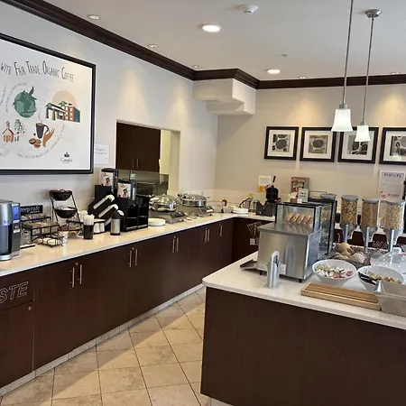 Canalta Hotel Tisdale-3