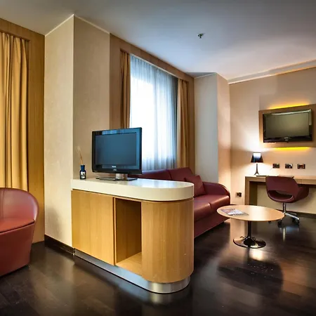 Crowne Plaza Milan City By Ihg-3