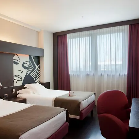 Crowne Plaza Milan City By Ihg-2