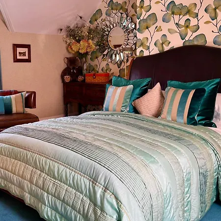 The Mainstay Luxury Boutique Rooms With Private Parking-2