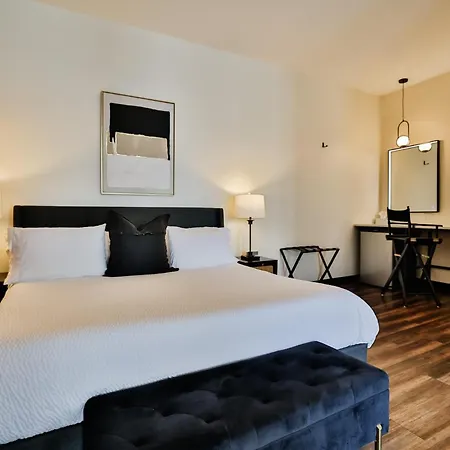 Urban Collective Boutique Hotel-2
