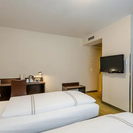 Premier Inn Berlin City Spittelmarkt-2