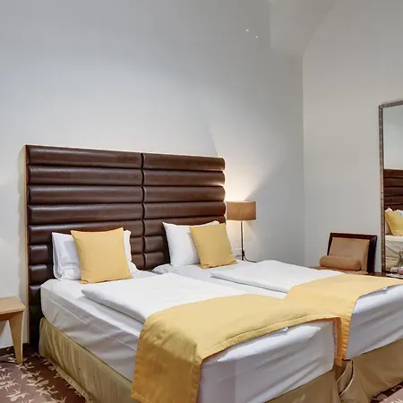 Buda Castle Hotel Budapest-3