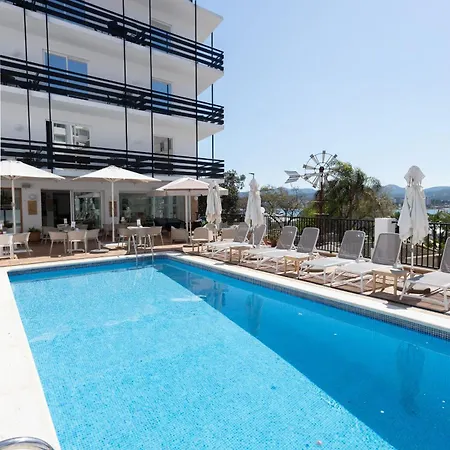 Es Mitjorn Hotel-2