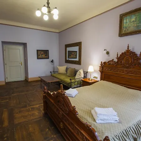 Hotel Edward Kelly-2