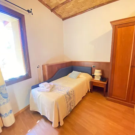 Hotel Villa Canu-3