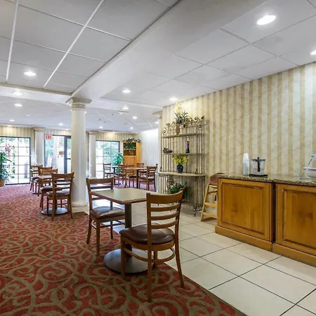 Comfort Suites Palm Desert I-10-2
