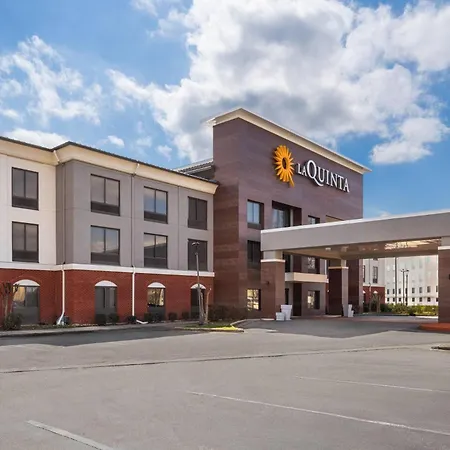 La Quinta Inn & Suites By Wyndham Bessemer-2