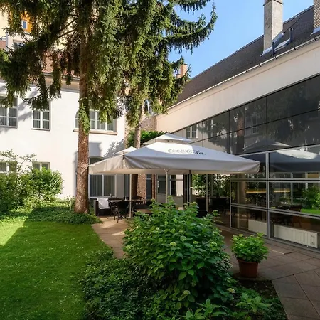 Buda Castle Hotel Budapest-3