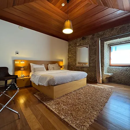 Hotel Rural Alves - Braga - Casa Alves De Torneiros-3