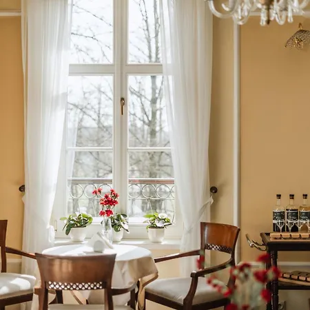 Dwor Kombornia Hotel&Spa-3