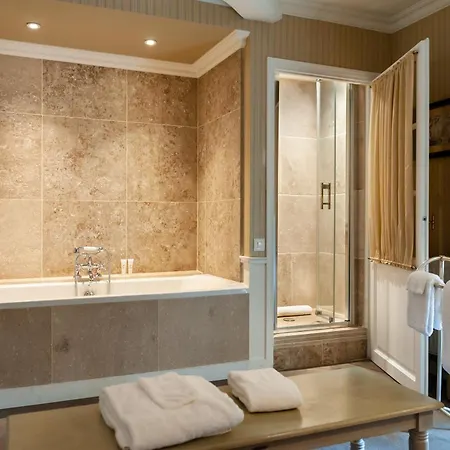 Château de Courban&Spa Nuxe-3