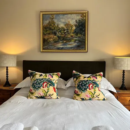 The Punch Bowl Inn-2