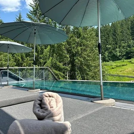 Almmonte Praeclarum Suites - Casual Boutique Hotel-3