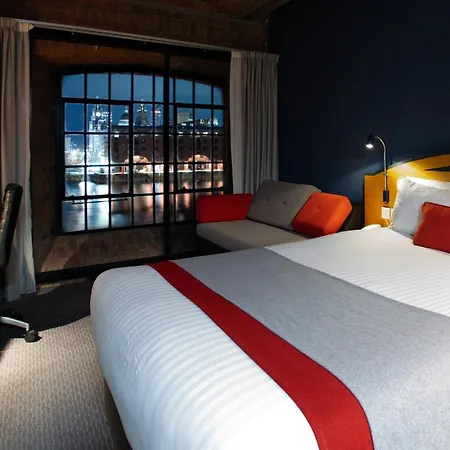 Holiday Inn Express Liverpool-Albert Dock By Ihg-2